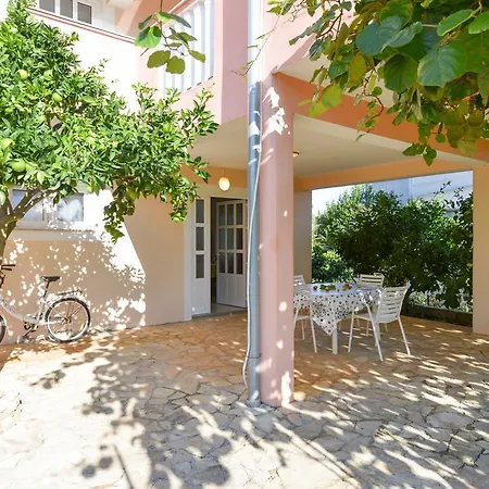 Appartement Esso Grande 1 *