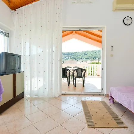 Apartment Esso Grande 1 Veli Iž